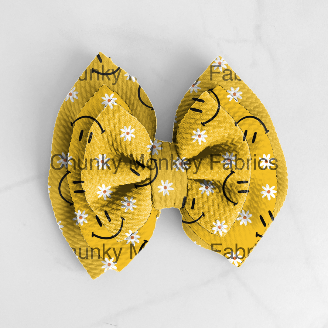 Brittany Frost Designs Smiley Daisy